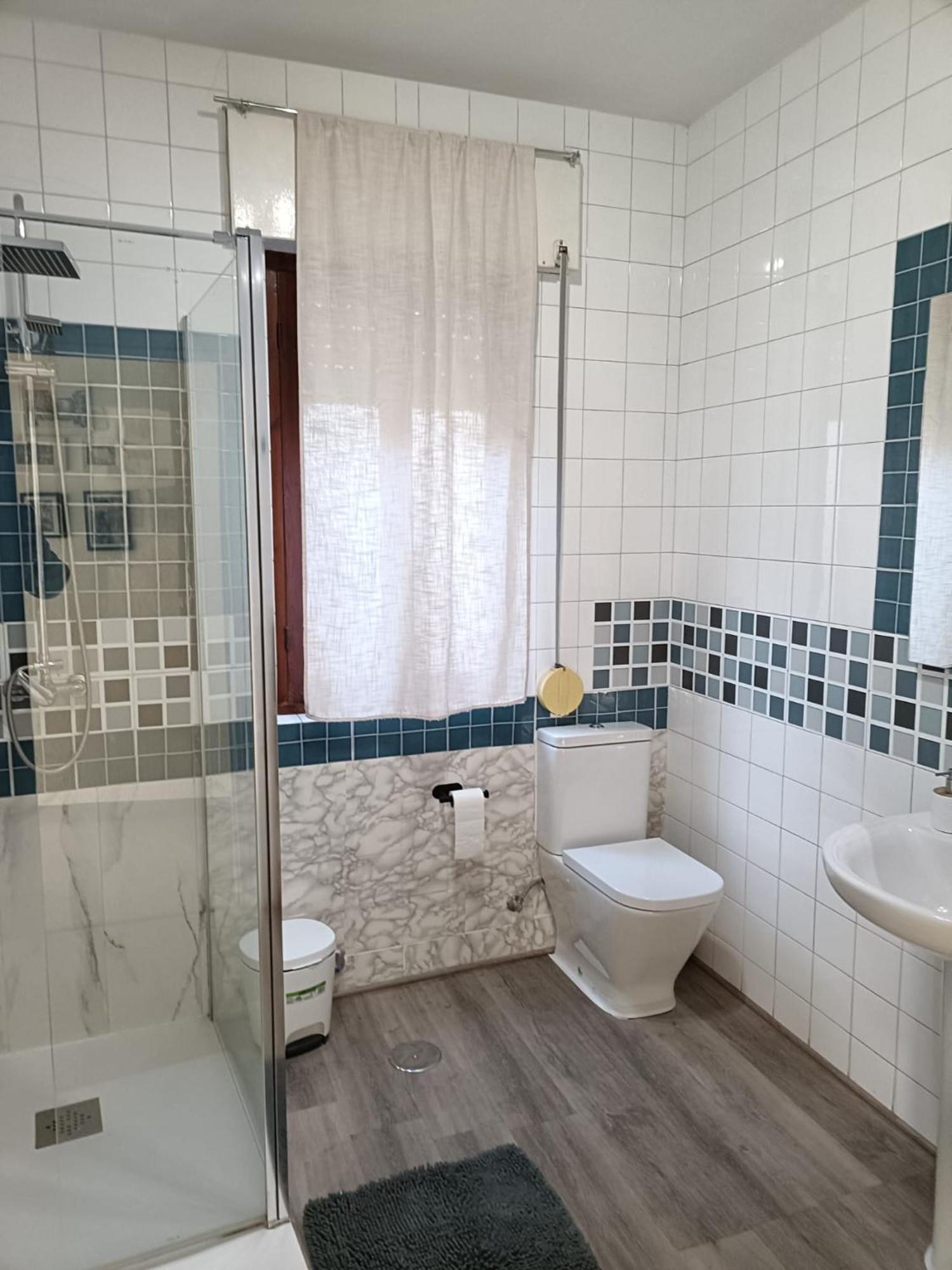 Apartamento Shenzhen En Astorga Camino De Santiago Cochera Bicis Экстерьер фото