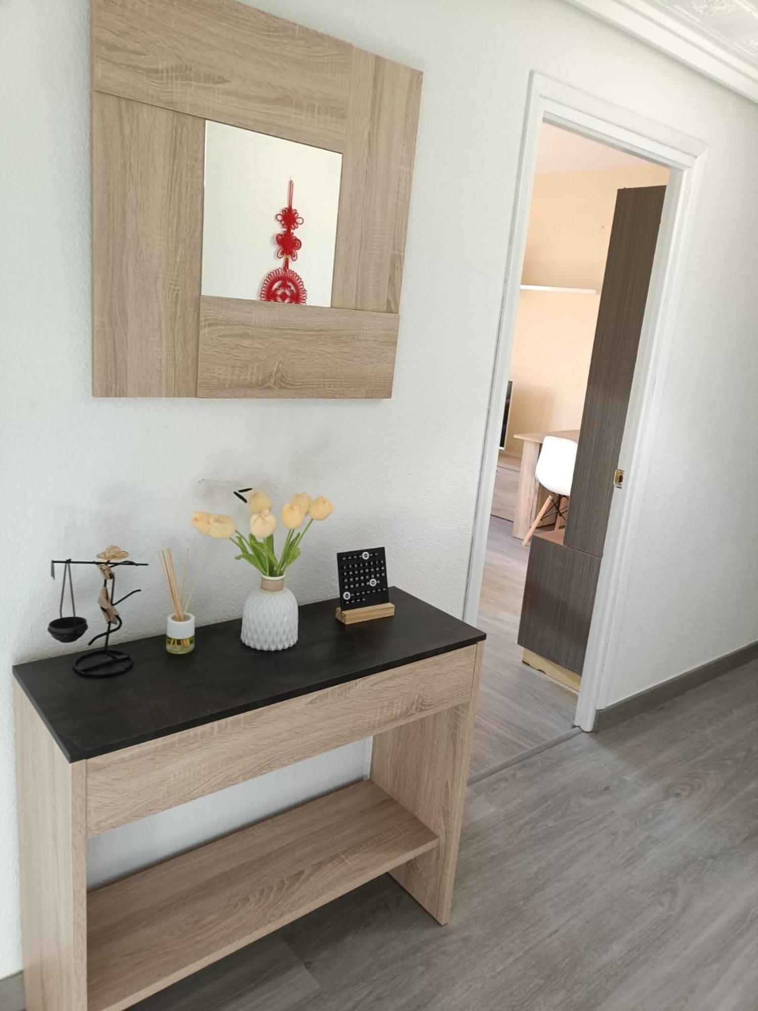 Apartamento Shenzhen En Astorga Camino De Santiago Cochera Bicis Экстерьер фото