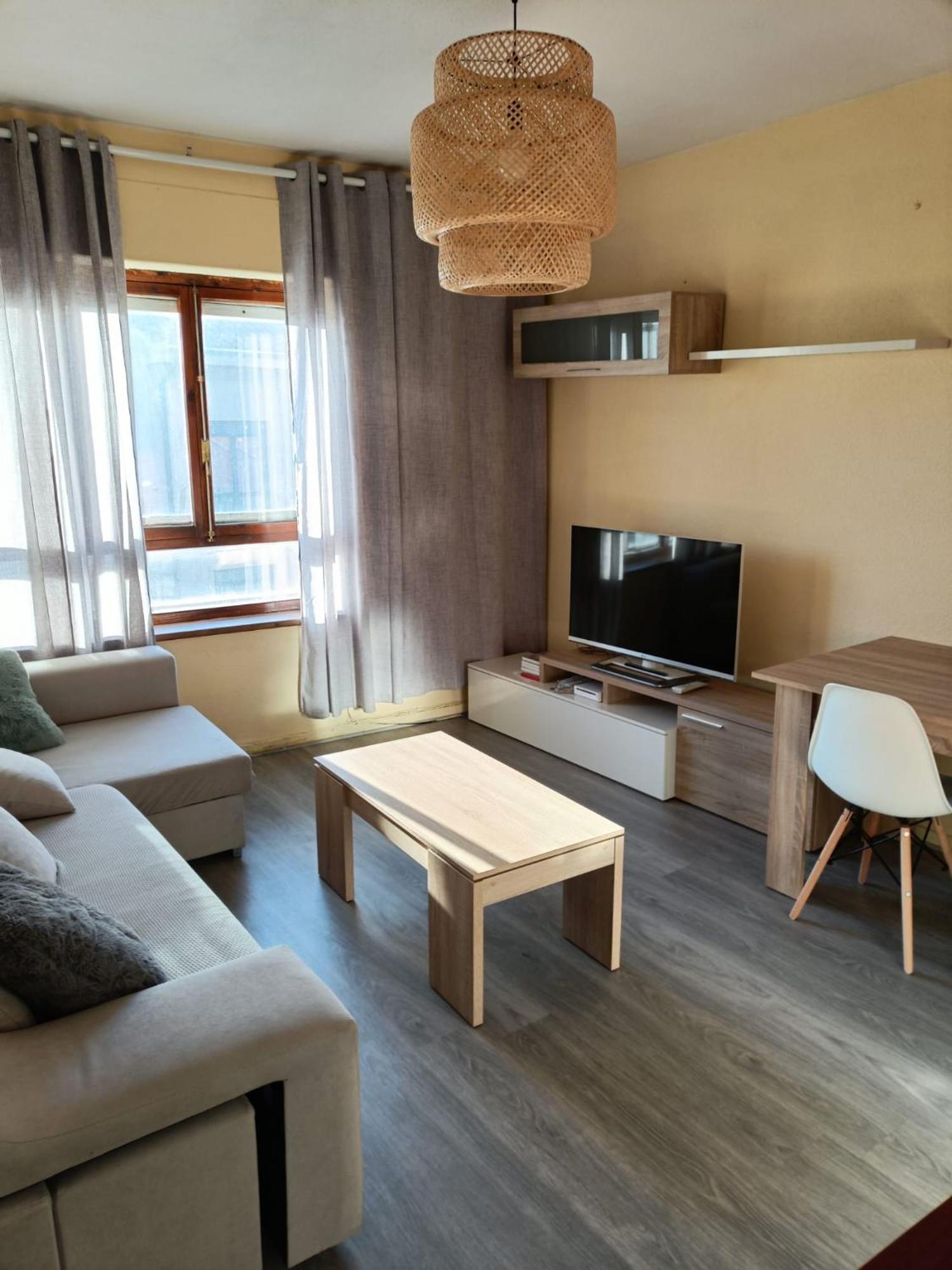 Apartamento Shenzhen En Astorga Camino De Santiago Cochera Bicis Экстерьер фото